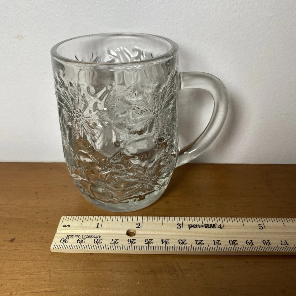 Princess House Fantasia Mugs #516 Poinsettia Holiday Glass 9oz 4" Set Of 3 - Picture 10 of 11